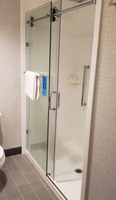 Hampton Inn & Suites Kelowna, British Columbia, Canada Eksteriør bilde